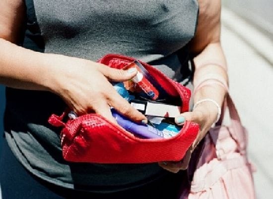 Volunteering with Ve'ahavta; Delivering Period Purses